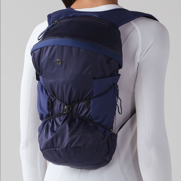 Lululemon Run All Day Backpack II Blueberry Jam - Picture 4 of 15